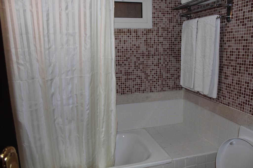 Tio Sea Resort El Hor Dış mekan fotoğraf A shower curtain
