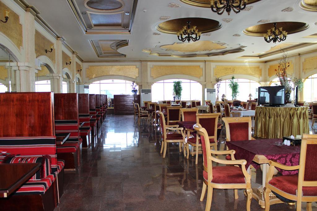 Tio Sea Resort El Hor Dış mekan fotoğraf The restaurant